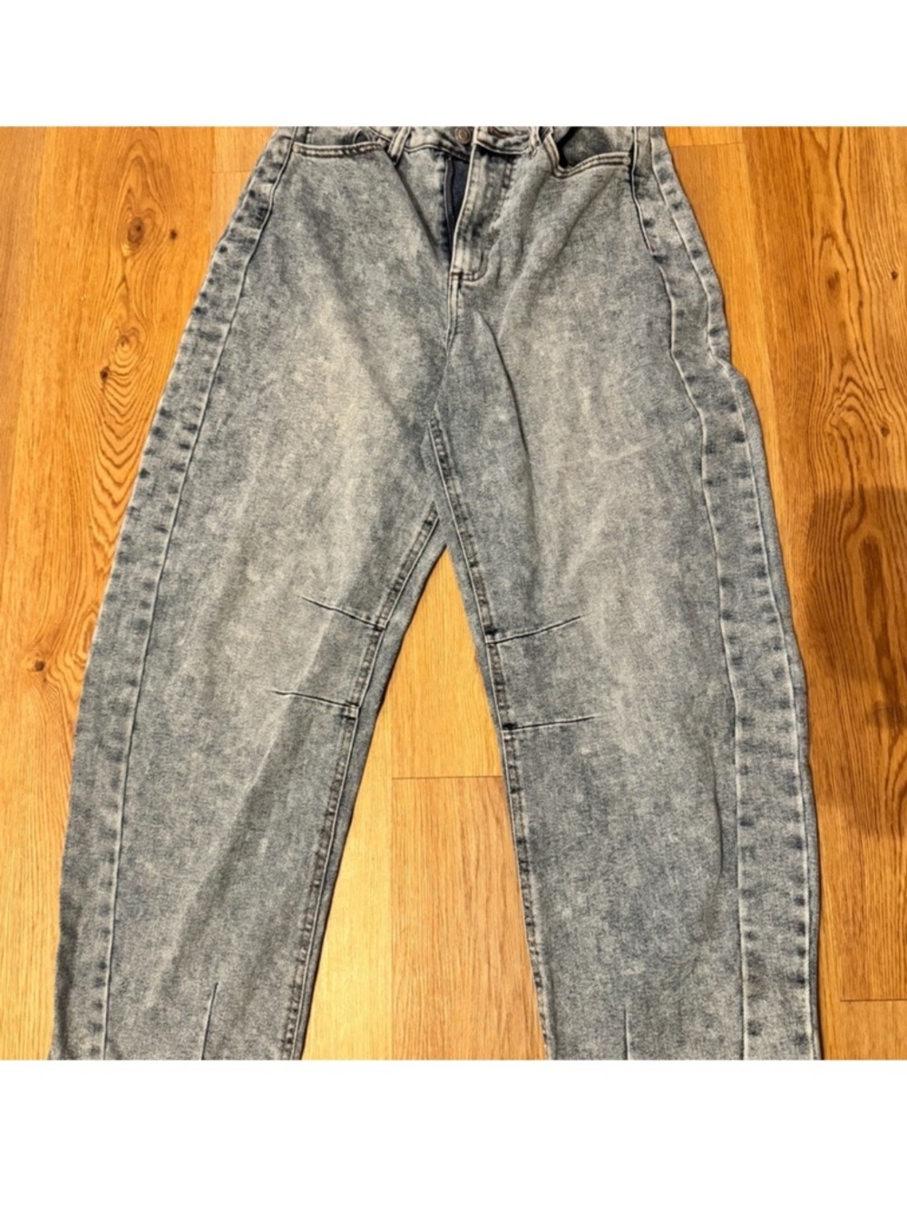 BCBGeneration Women's barrel leg Jeans in Light Blue